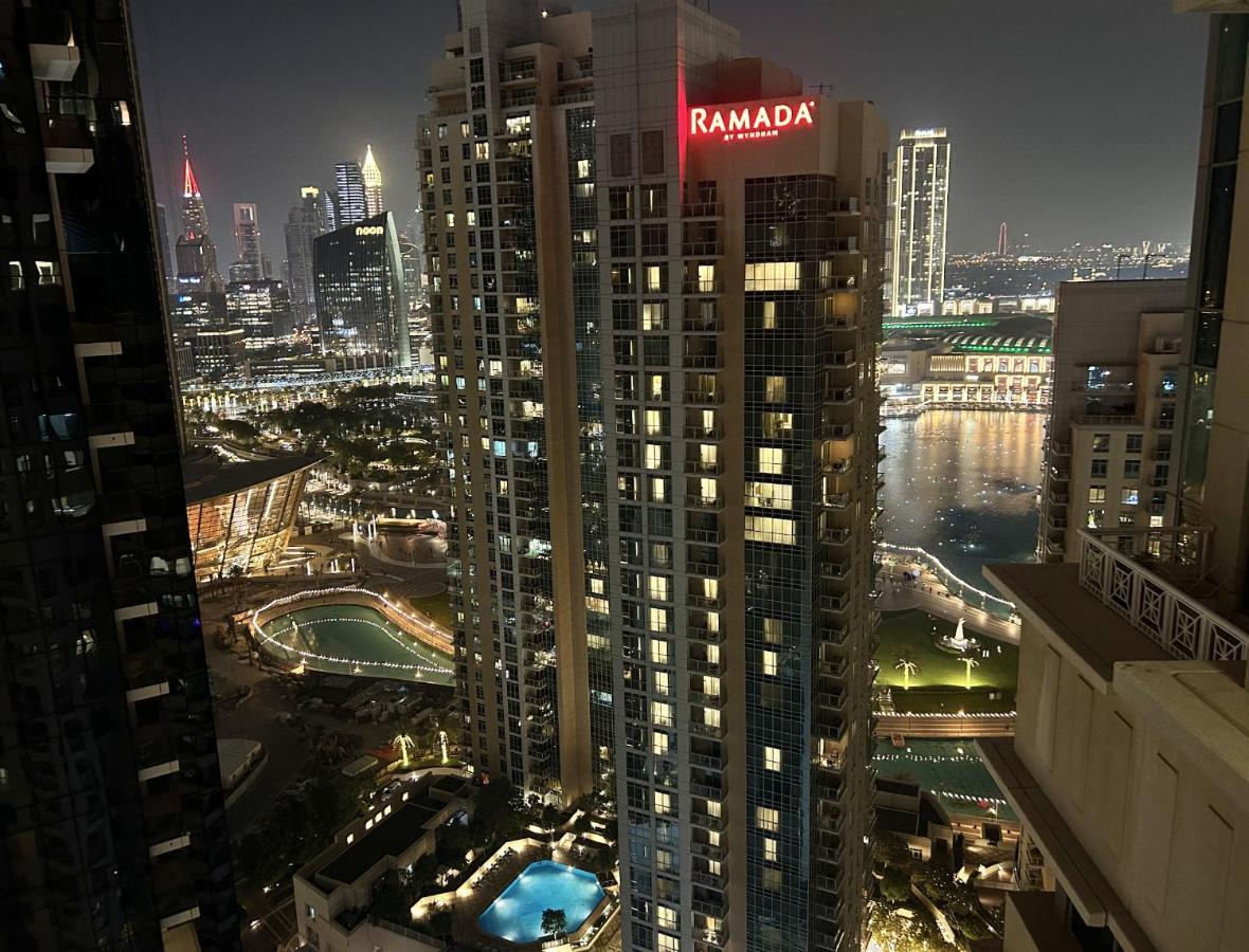 New! Luxury 3Bedroom With Spectacular Burj Views Downtown Дубай Екстериор снимка